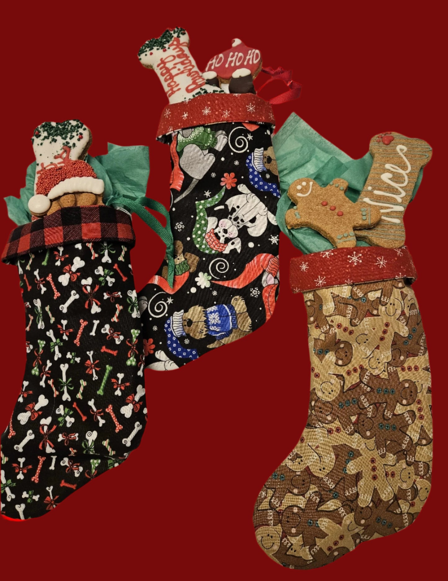 Holiday Stockings: Perfect Gifts for Your Pup!